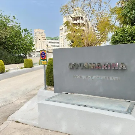 Aquamarina I Calpe, By The 卡尔佩